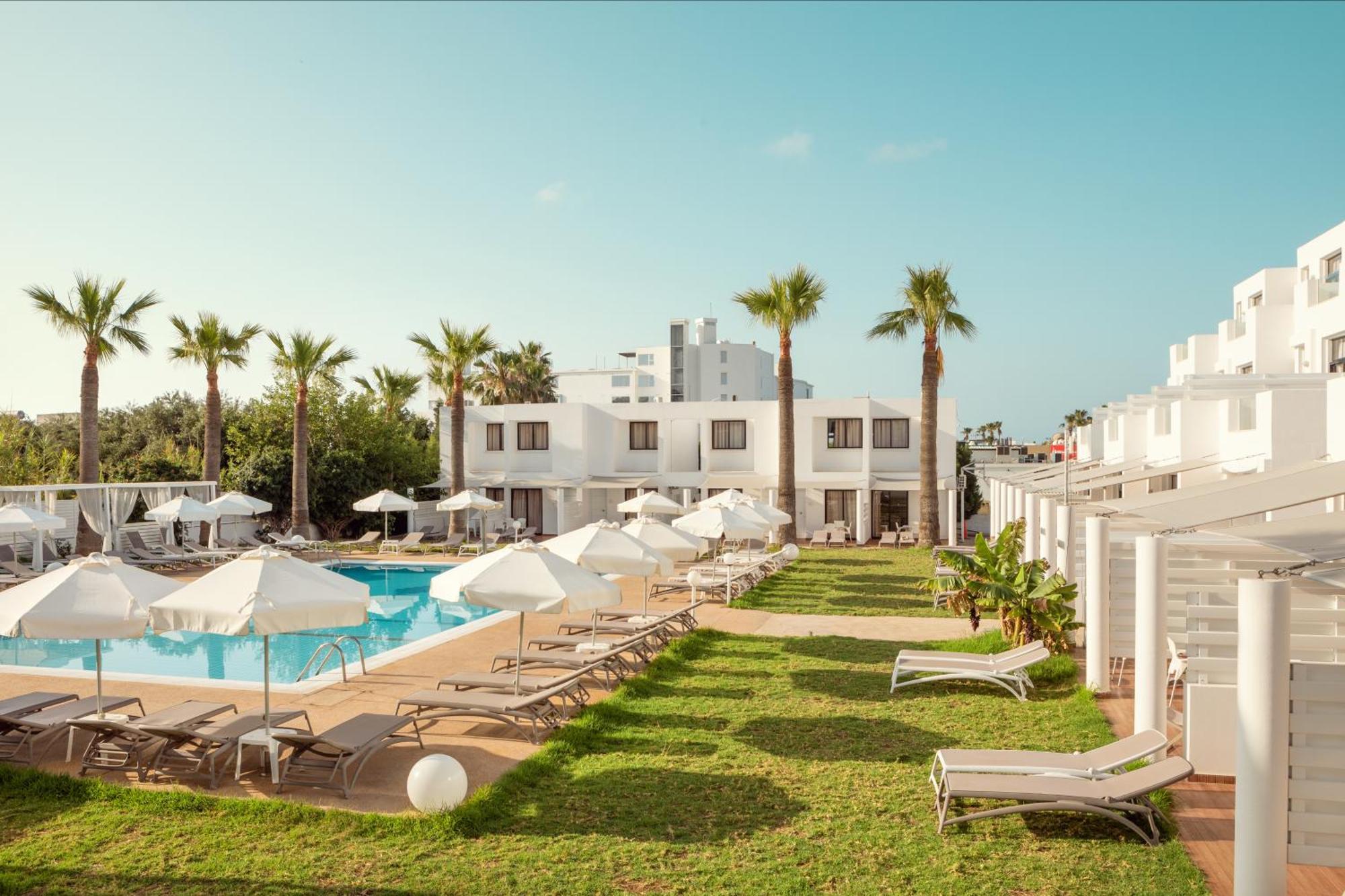 Lantiana Napa Aparthotel Aya Napa Dış mekan fotoğraf