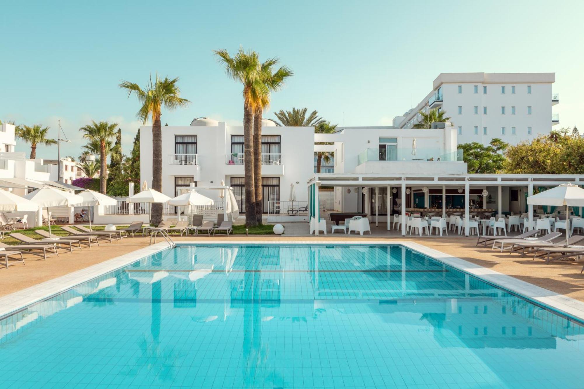 Lantiana Napa Aparthotel Aya Napa Dış mekan fotoğraf