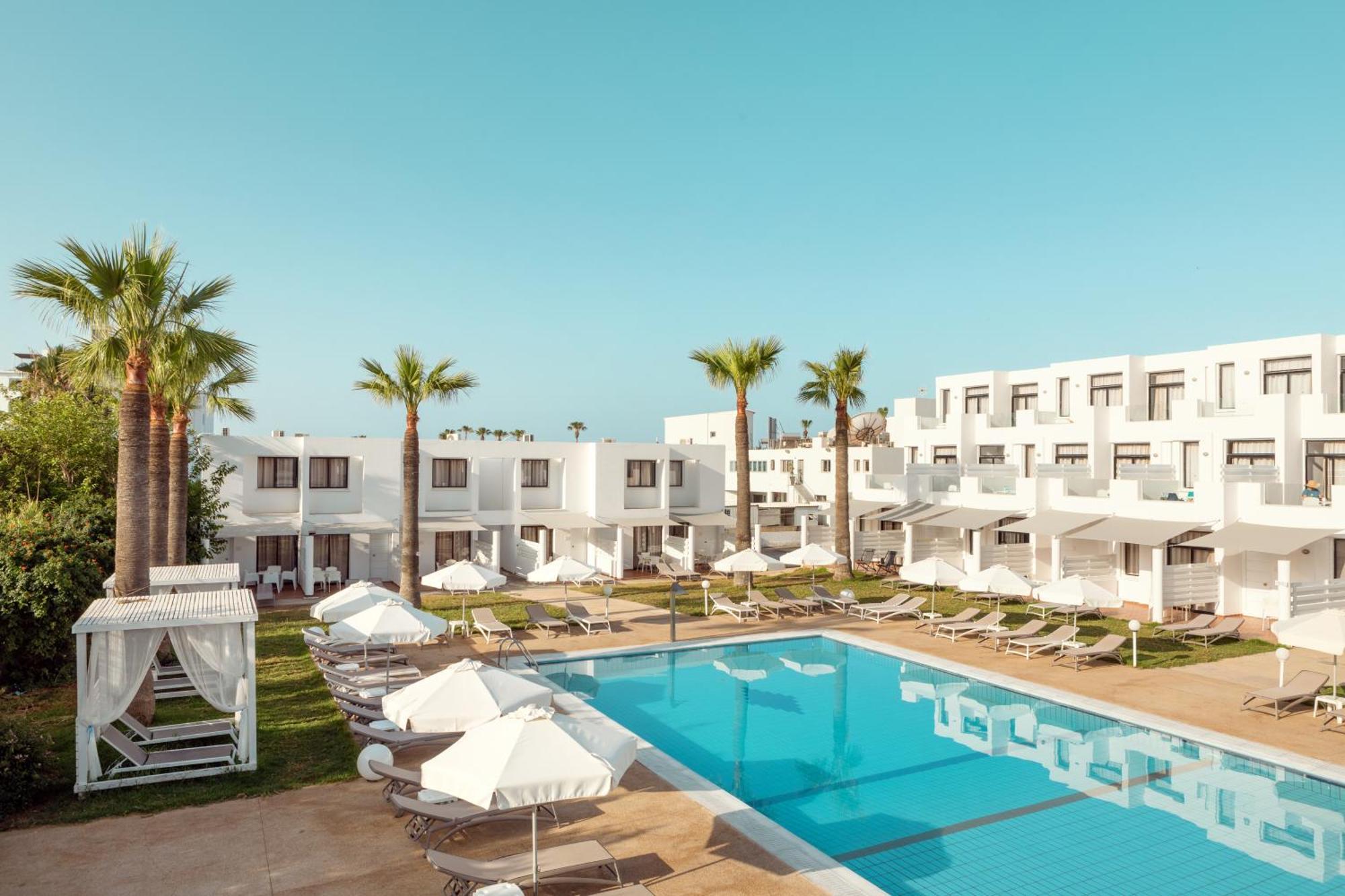 Lantiana Napa Aparthotel Aya Napa Dış mekan fotoğraf